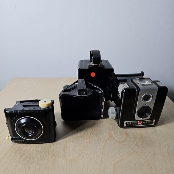 Kodak Cameras To Start Your Collection - Picture 8 of 8